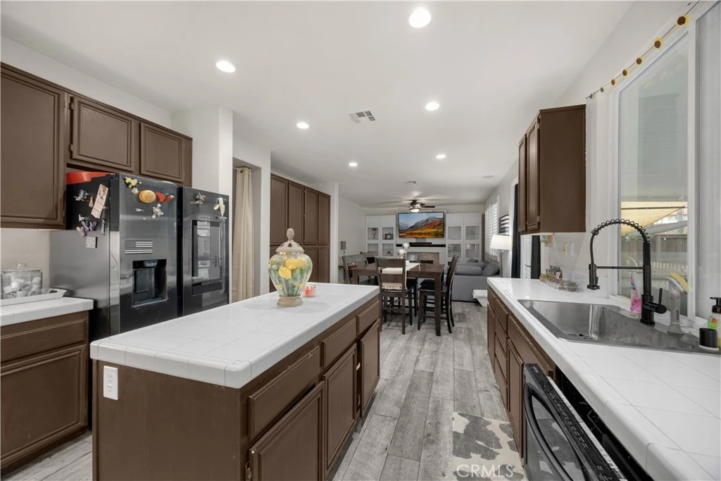 Photo 12 of 32509 Sprucewood