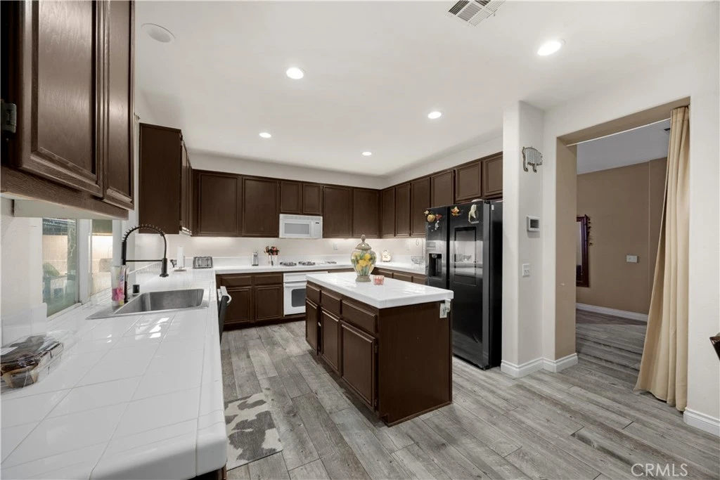 Photo 14 of 32509 Sprucewood