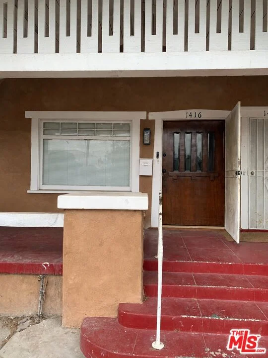 1416 W 46th Street photo 2