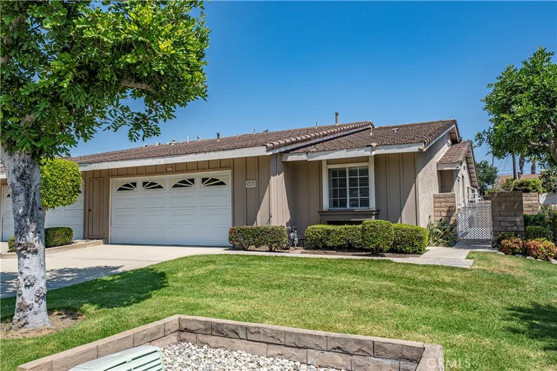 963 Shady Lane