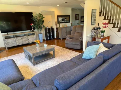 2707 Carnegie Lane Unit 1