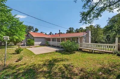 195 Stoney Oaks