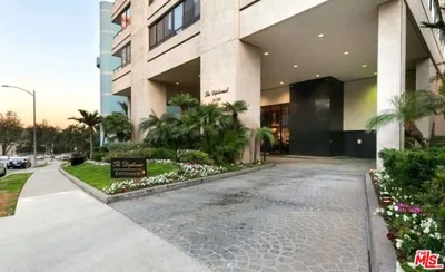 10350 Wilshire Boulevard 404