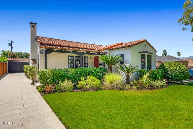 1316 Spazier Avenue