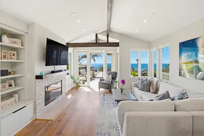 2111 Edinburg, Cardiff By The Sea, CA 92007