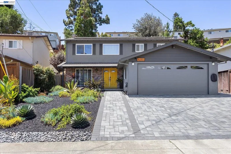 16683 Kildare Rd, Castro Valley, CA 94578