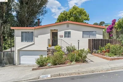 4203 Garden Lane