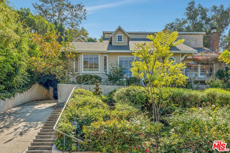 3331 Bennett Drive
