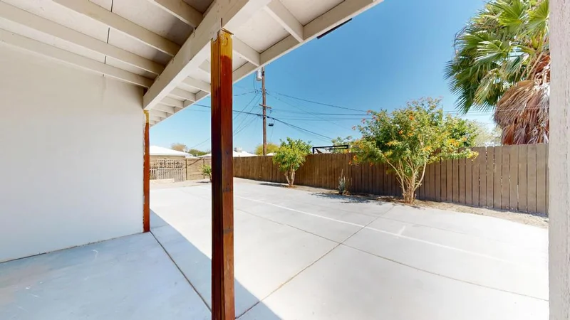 43560 Arabia Street photo 2