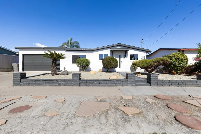 2846 Cedar Rd photo 2