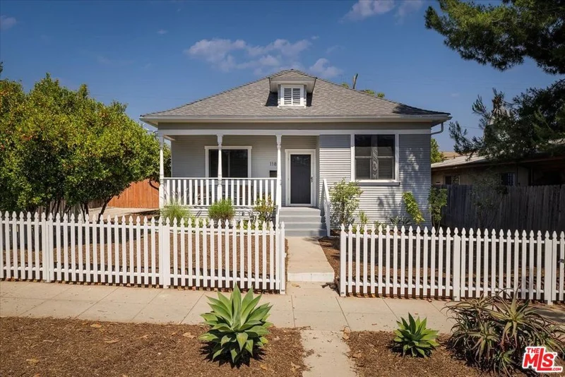 1180 N Hoover Street, Los Angeles, CA 90029