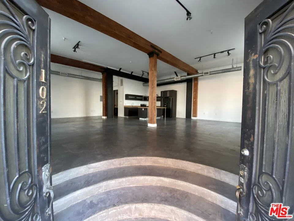 Interior 2