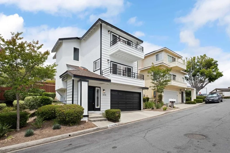 11478 Madera Rosa Way, San Diego, CA 92124