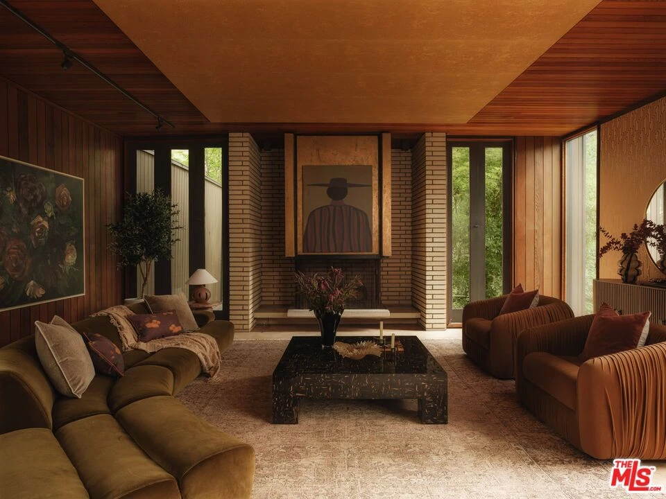 Interior 1
