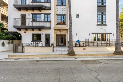 139 S Oak Knoll Avenue 102