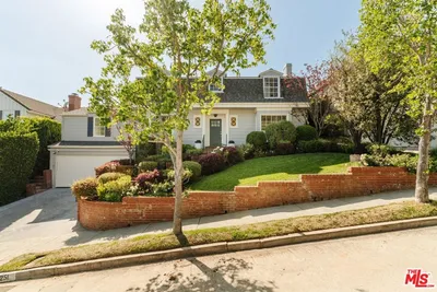 251 Tavistock Avenue