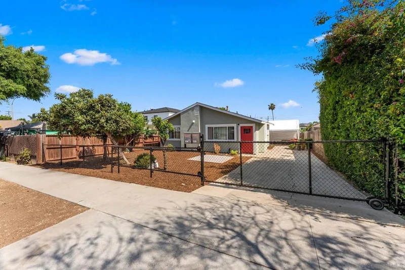 2812 Franklin, San Diego, CA 92113