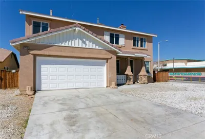12596 Glen Canyon