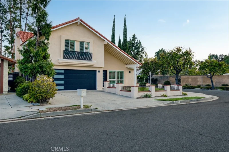 12450 Oakcreek Lane, Cerritos, CA 90703