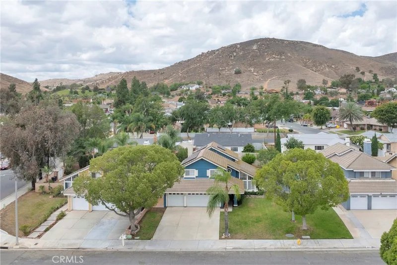 5606 Darien Court, Riverside, CA 92505