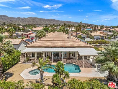 9891 El Rio Lane