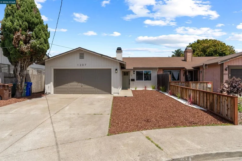 1207 Trenton Blvd