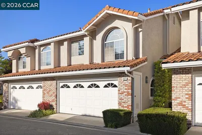 371 Bellflower Ct