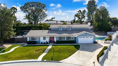 7880 Chula Vista Drive