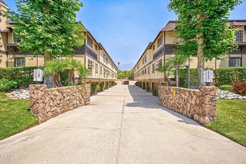 881 W Huntington Drive F, Arcadia, CA 91007