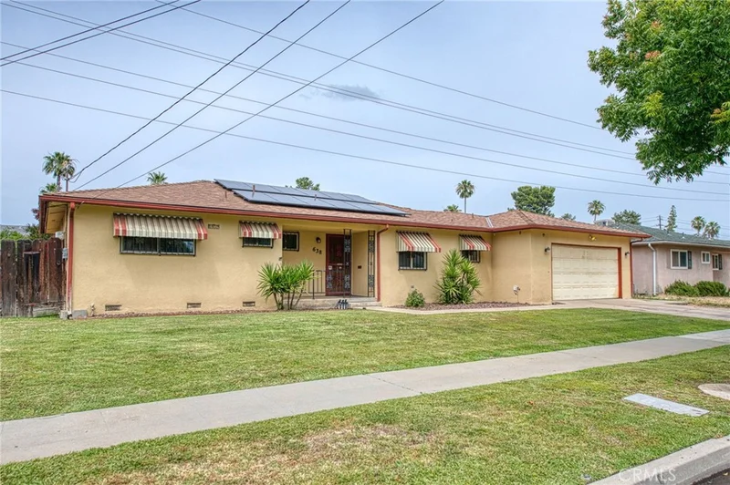 638 W Sussex Way, Fresno, CA 93705