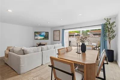 24836 Lakefield Street photo 2