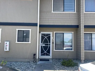 801 Nash Road E7