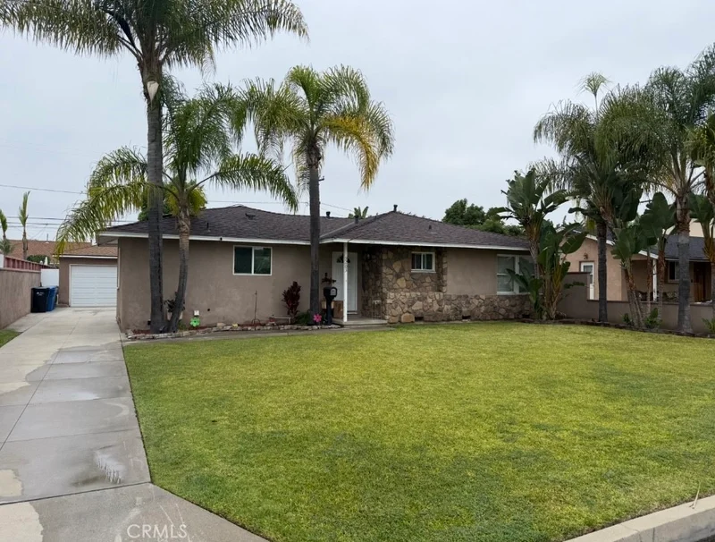 9203 Eglise Avenue, Downey, CA 90240