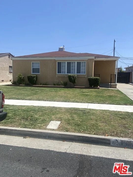 1538 W 110th Place, Los Angeles, CA 90047