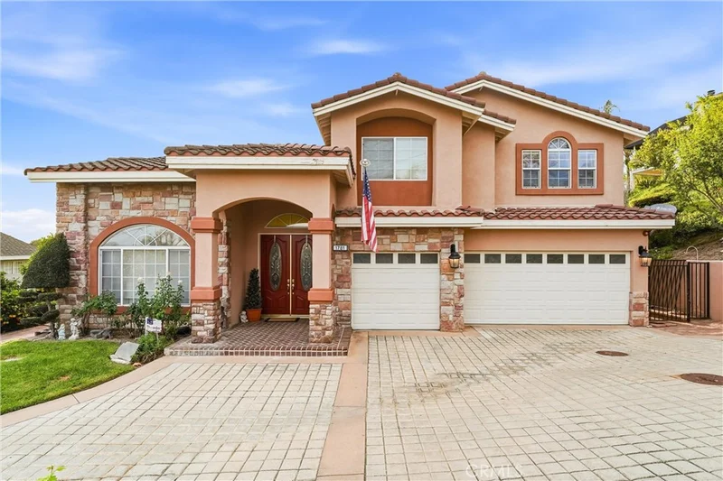 1781 Via Ladera