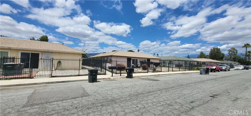 526 Greystone, Hemet, CA 92543