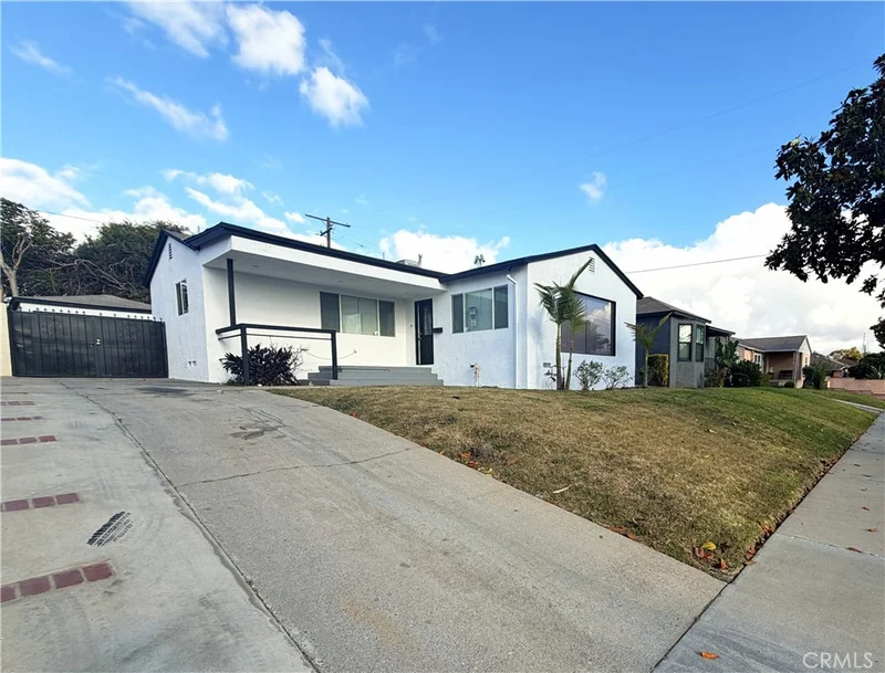 11148 S Wilton Place, Los Angeles, CA 90047