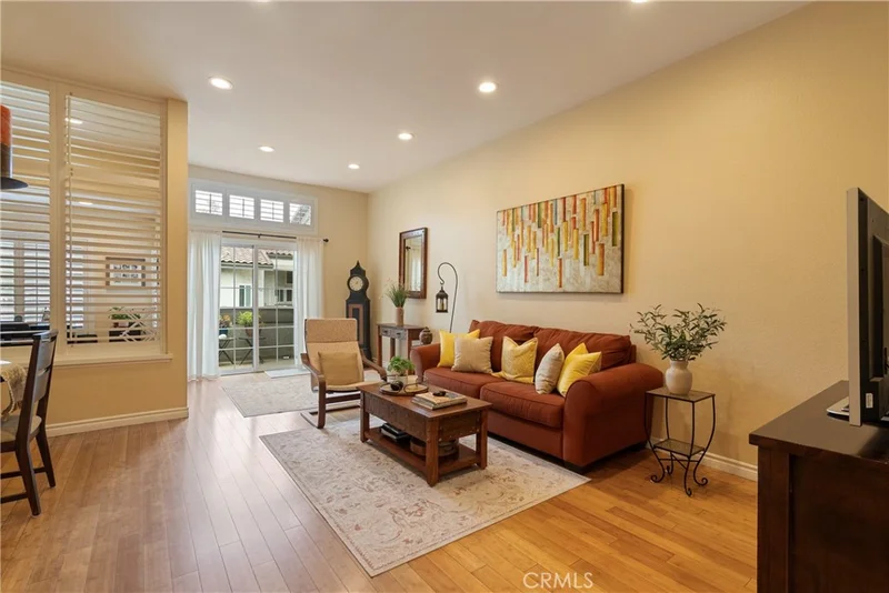 6 Brownfield Lane