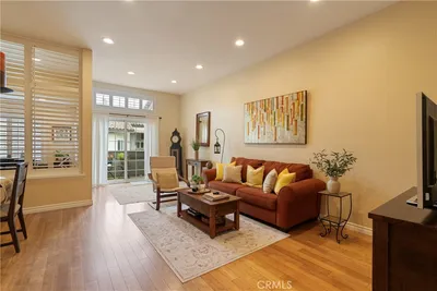6 Brownfield Lane