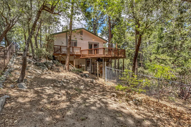 25336 Marion Ridge Drive, Idyllwild, CA 92549