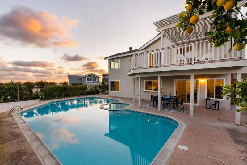 10025 Branford Rd., San Diego, CA 92129