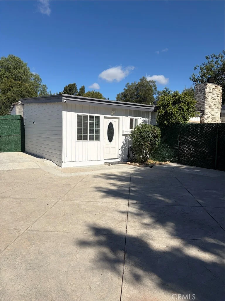 8561 orion av 1