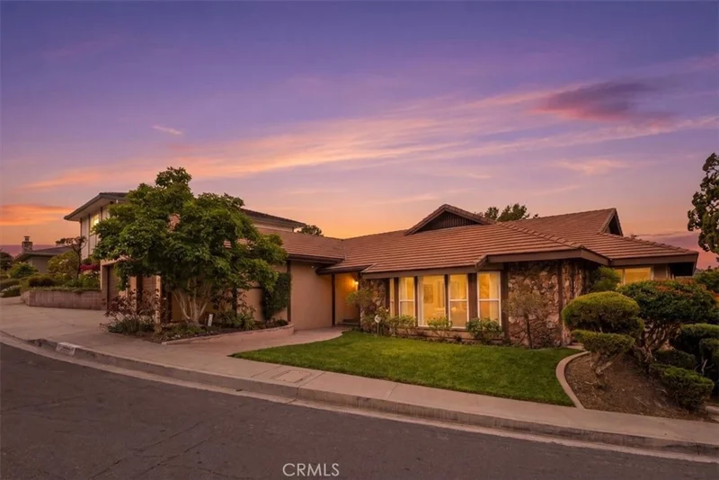 2773 Valle Vista, Glendale, CA 91206