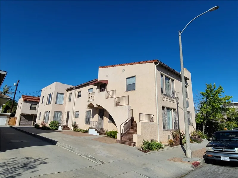 3121 5th #5, Long Beach, CA 90814
