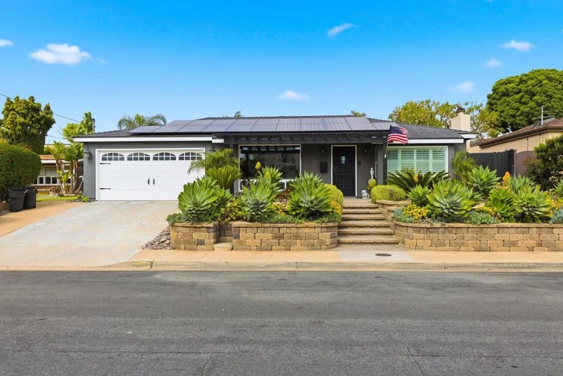 2537 Grandview St, San Diego, CA 92110