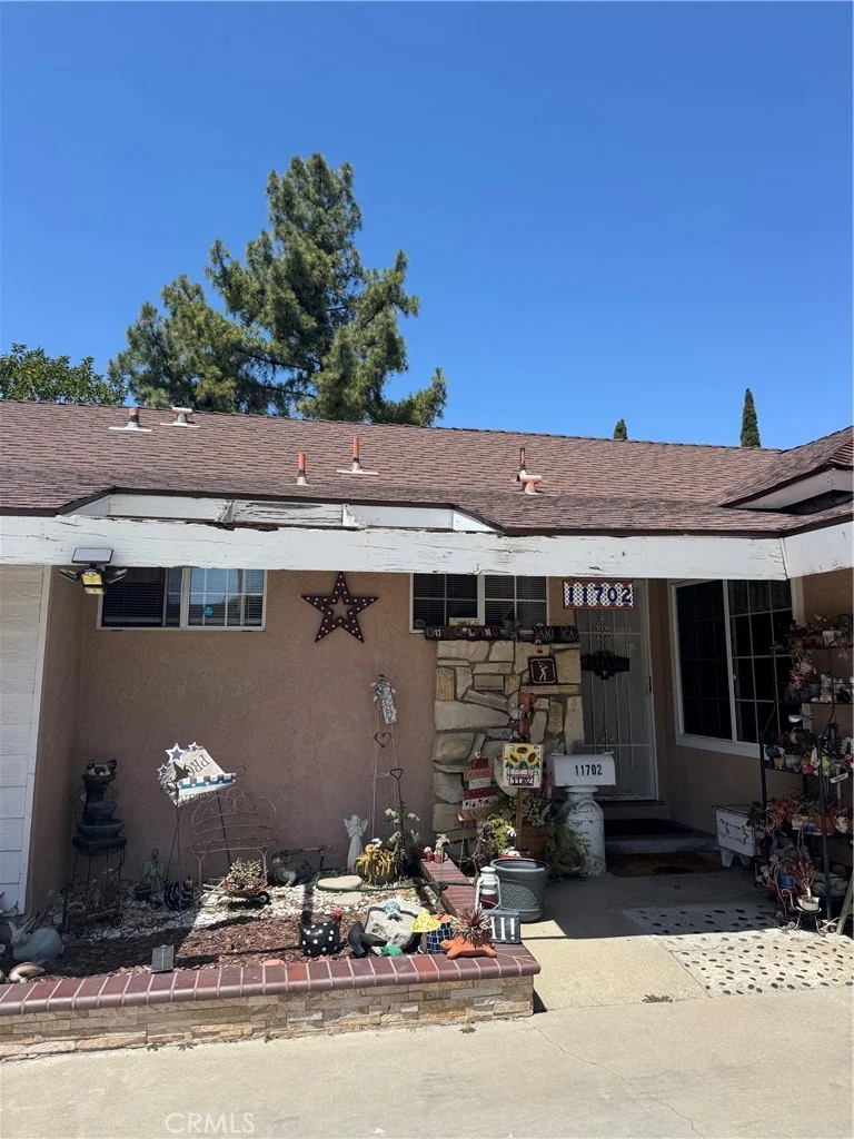 11702 Lisburn, La Mirada, CA 90638
