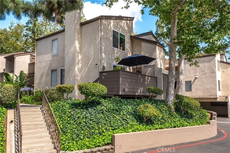 1410 Cabrillo Park