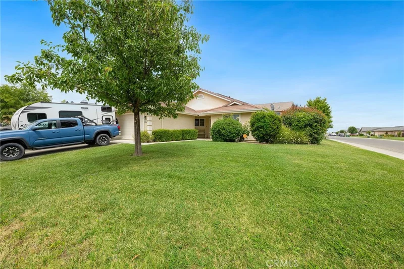 1641 Almondwood Dr, Orland, CA 95963