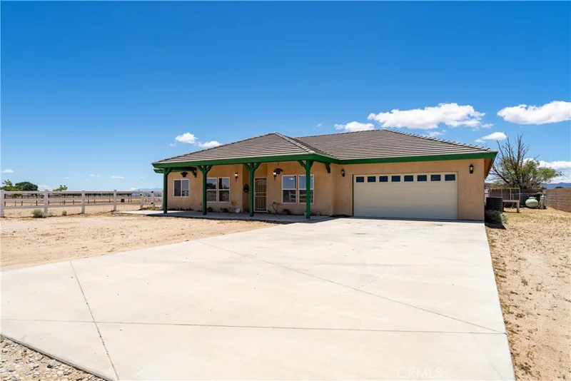 8224 W Avenue D4, Lancaster, CA 93536