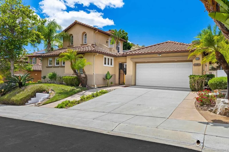 3329 Wild Oak LN